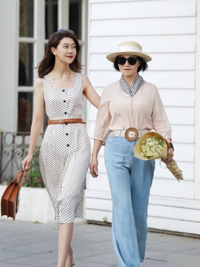 蓝胖出装推荐与最佳搭配是什么？