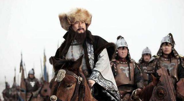 吕布出装如何选择？一刀能打8000伤害吗？